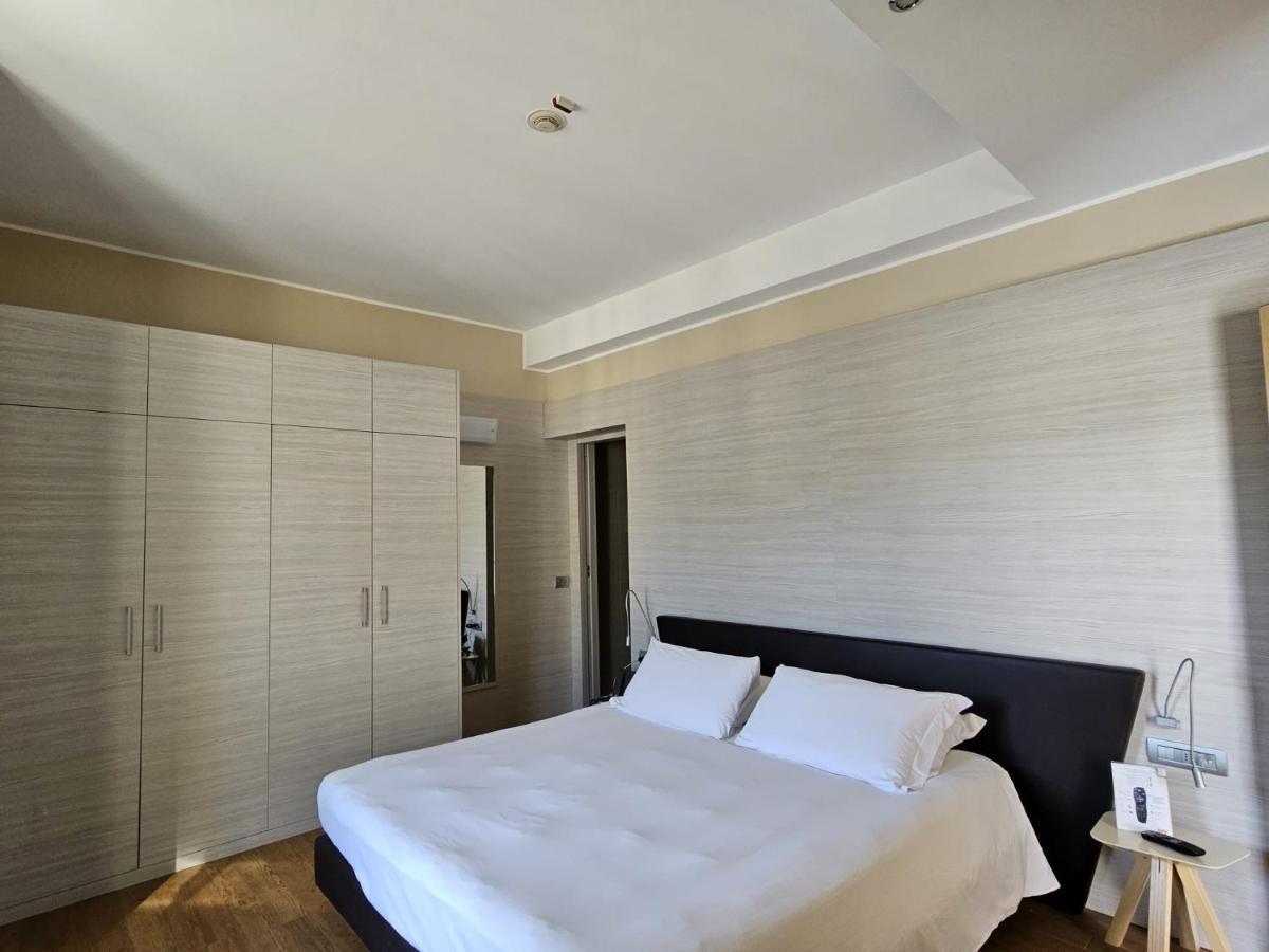 Hotel Griso Collection Malgrate Exterior foto